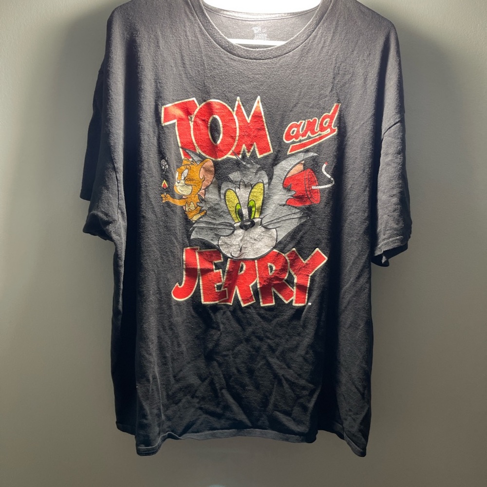 TOM AND JERRY SHIRT SIZE XXL